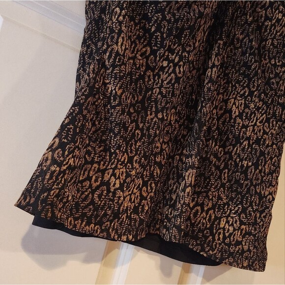 212 Collection stretchy animal print sleeveless blouse XL - Picture 3 of 4